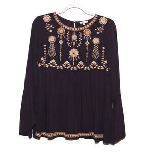 Jodifl Embroidered Boho Peasant Top Size Small bell sleeve